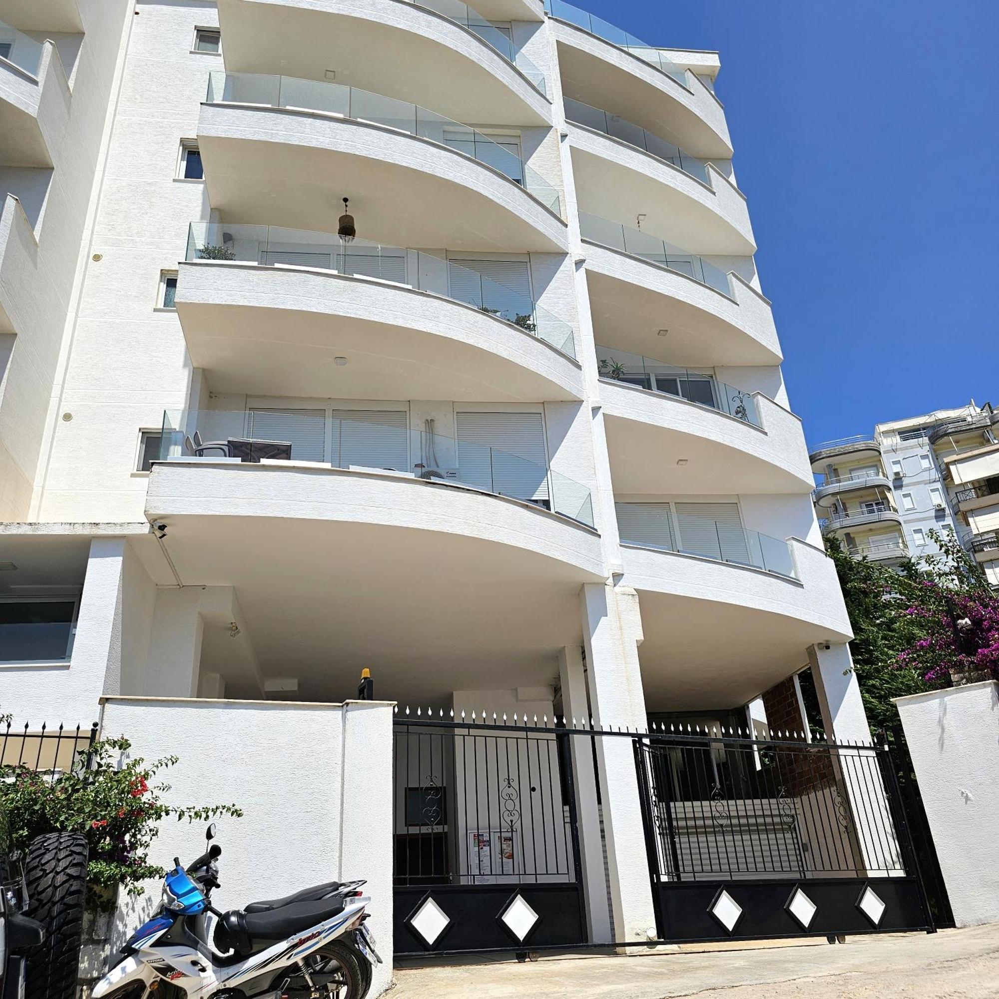 Apartament Vistula Sarande Luaran gambar